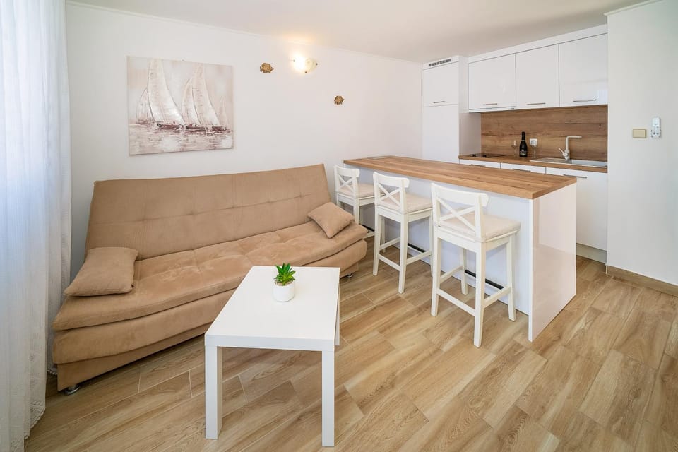 ARA-BANE Apartment in Lika-Senj County