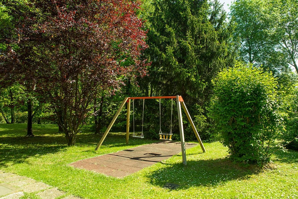 Property building, Activities, Bird's eye view, Garden