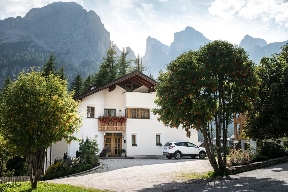 Property building, Mountain view