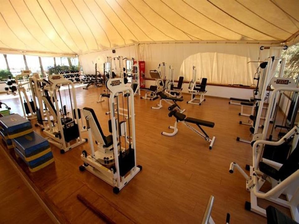 Bathroom, Fitness centre/facilities