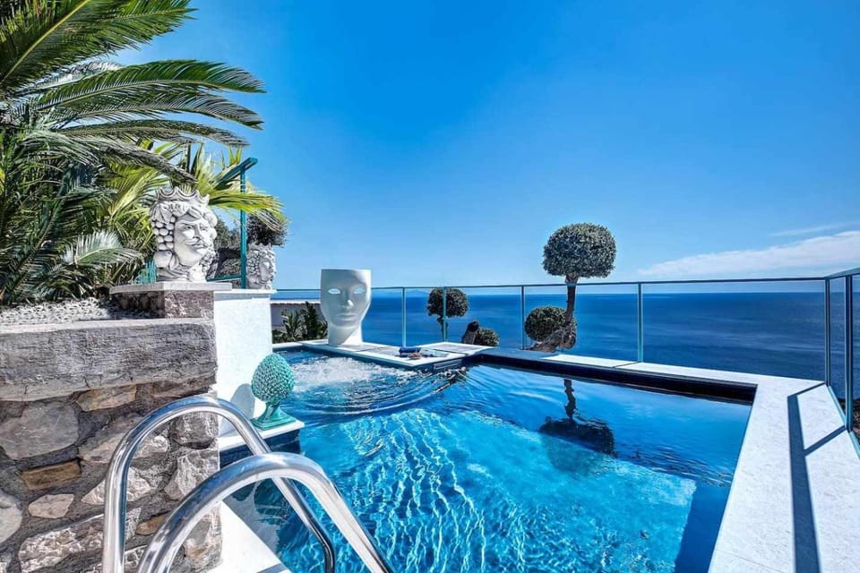 Pool view, Sea view, Swimming pool