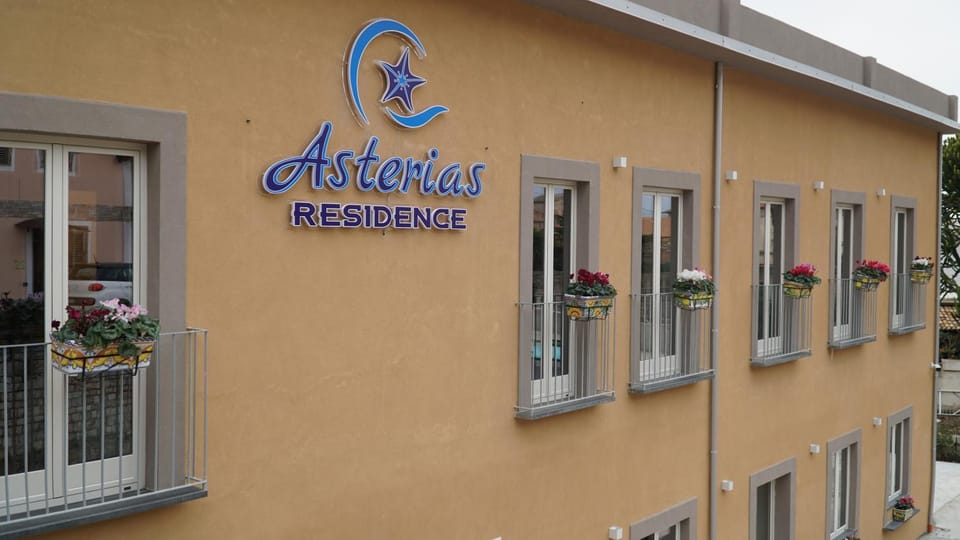 Property building, Property logo or sign