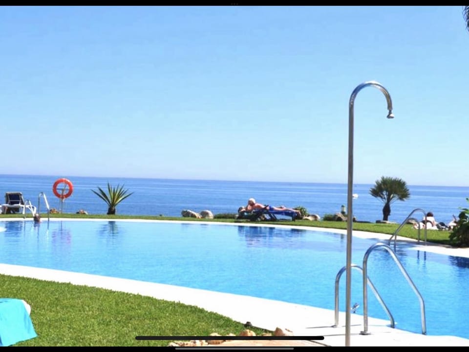 Sea view, Swimming pool