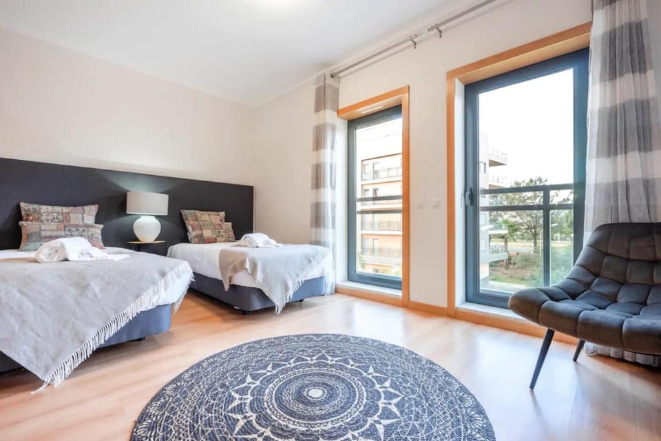 OCEANVIEW Luxury Stunning Views and Pool Apartment in Olhão
