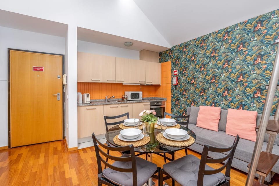 Cedofeita Exclusive with parking included Apartment in Porto