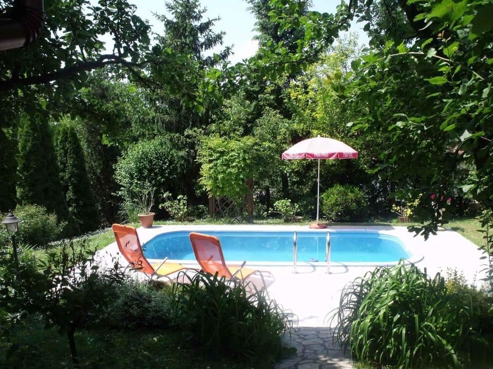 Summer, Swimming pool