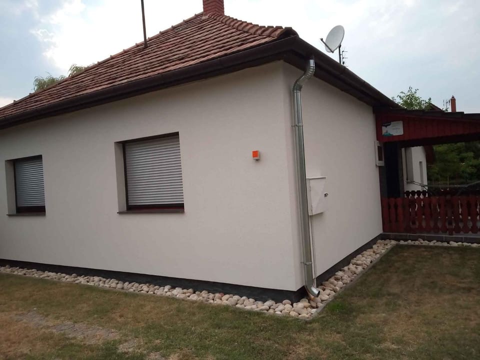 Property building, Summer