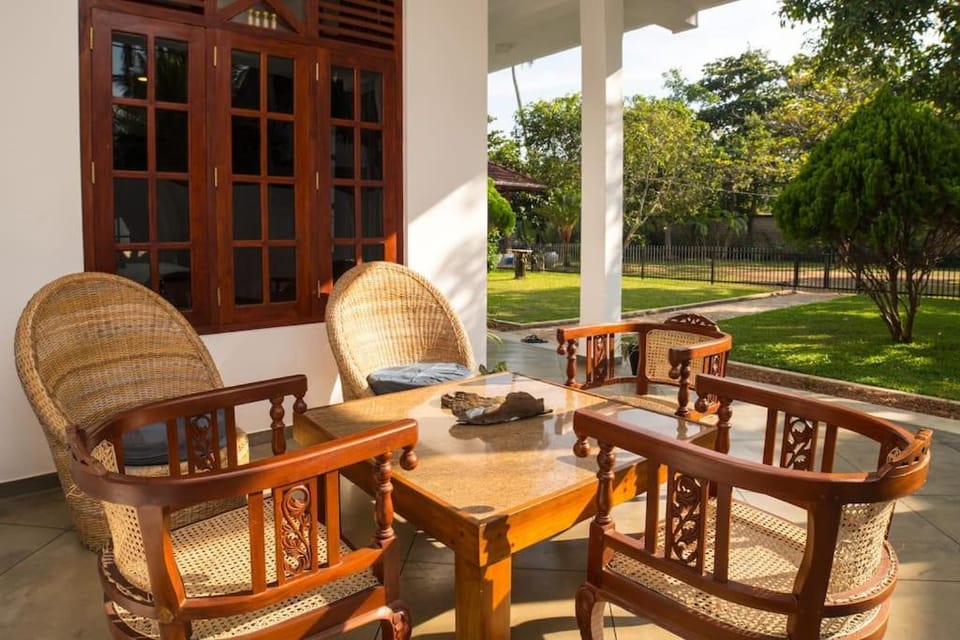 Patio, Day, Garden, Garden view