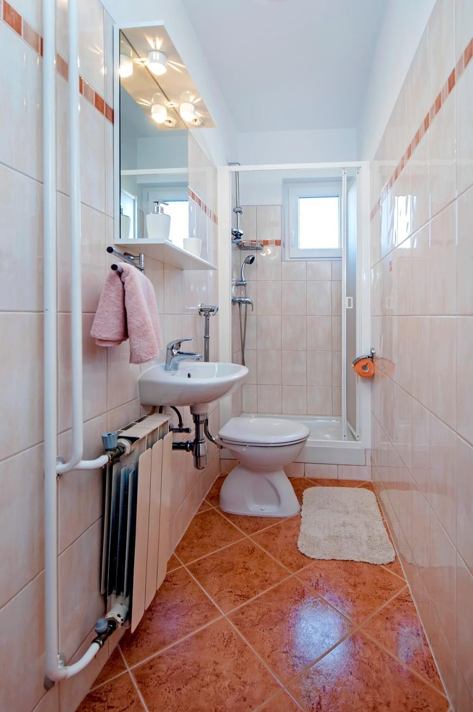 Shower, Toilet, Bathroom