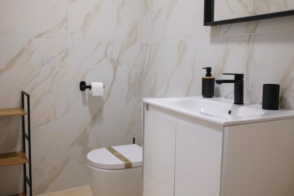 Hotel Bienvenidos Rooms Xàtiva Bed and Breakfast in Xàtiva