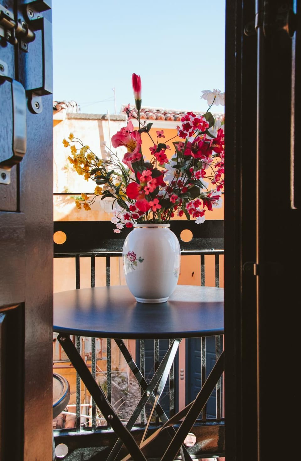 Spring, Day, View (from property/room), Balcony/Terrace, Decorative detail