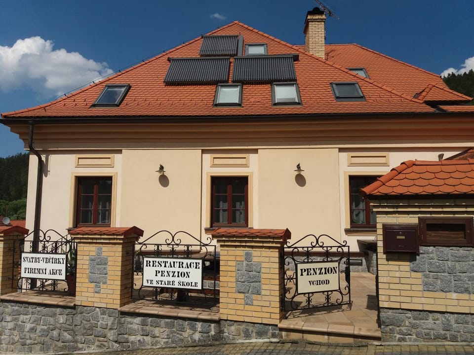 Penzion Ve Staré škole Bed and Breakfast in Czechia