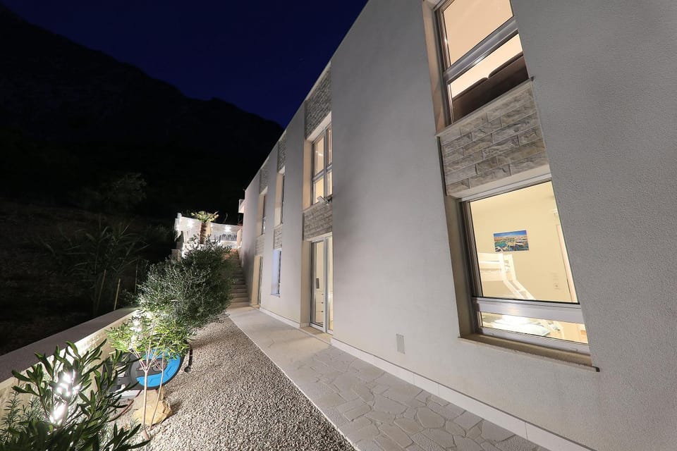 Property building, Night