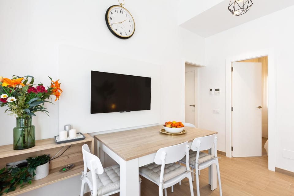 Confort apartamentos en playa, 3 DRM Apartment in Barcelona