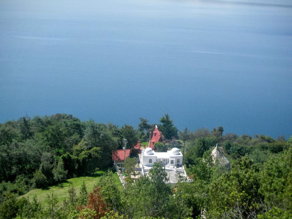 Bird's eye view, Lake view, Landmark view