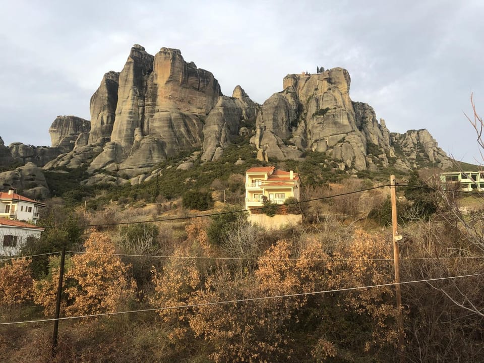 In the Shadow of Meteora Apartment in Kalabaka