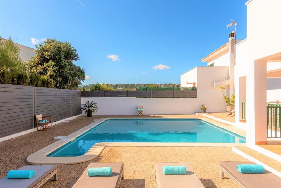 Patio, Pool view