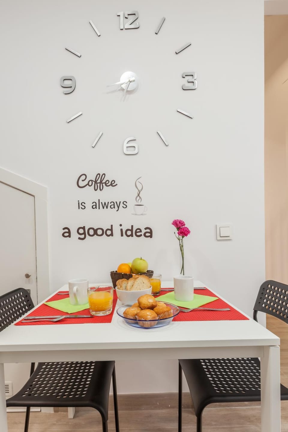 Dining area, Breakfast