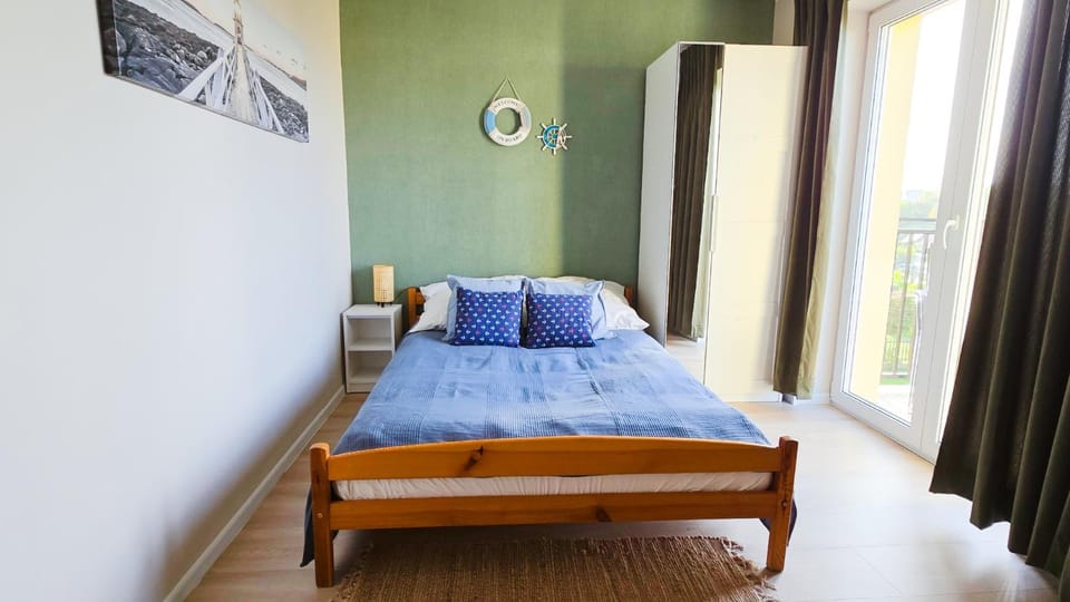 Bed, Balcony/Terrace, Bedroom, Garden view, wardrobe