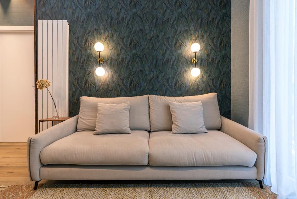 BIG 4 ROOMS in a Centric Home Parking Included House in San Sebastian