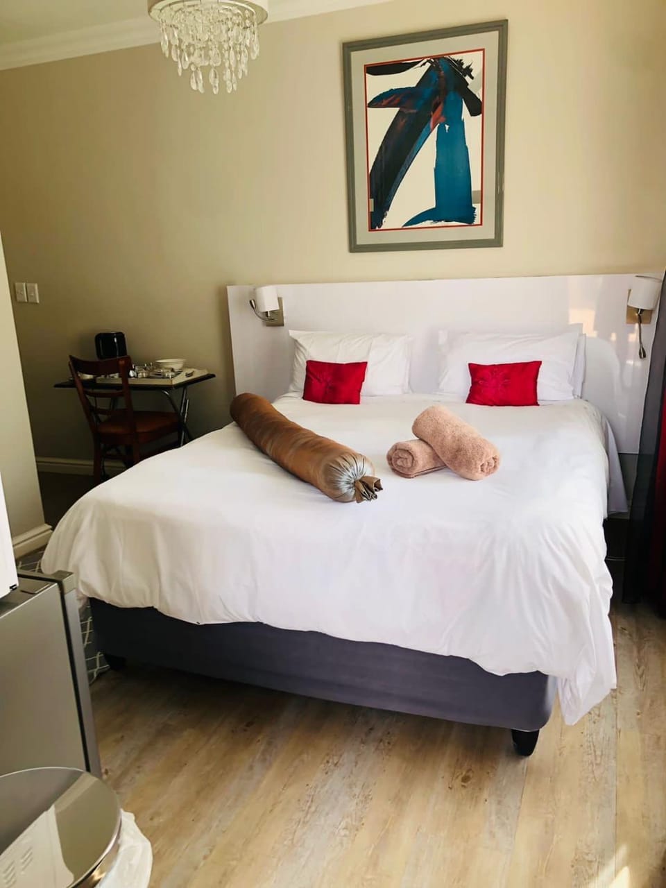 Photo of the whole room