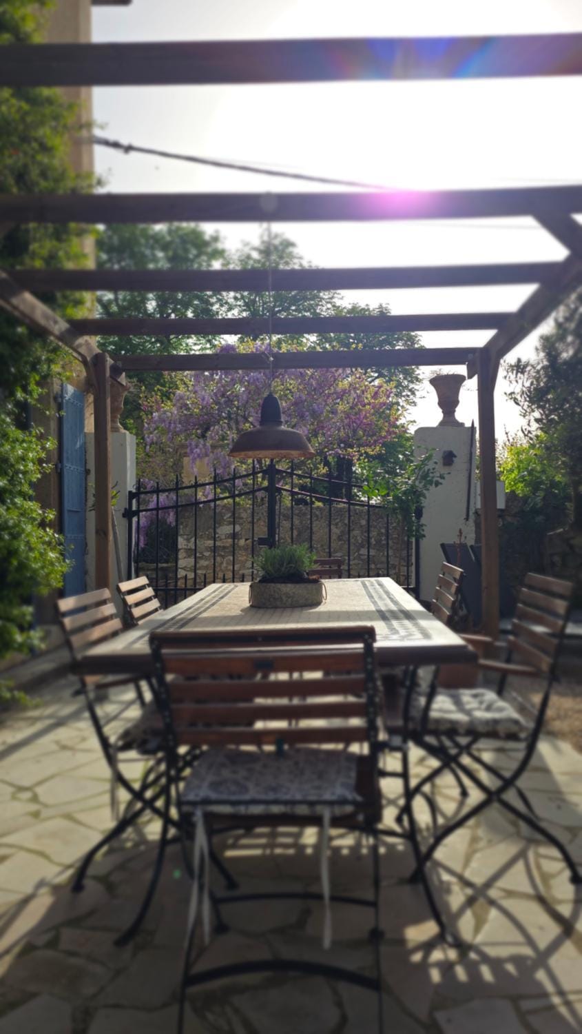 Patio, Day
