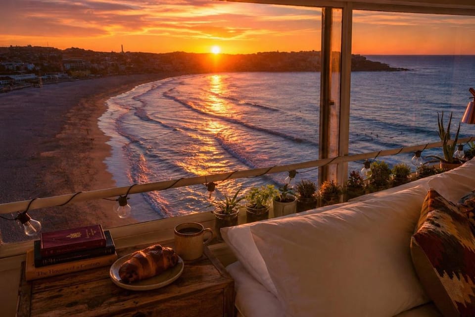 OMG Beach View Penthouse by Sydney Dreams Apartment in Sydney