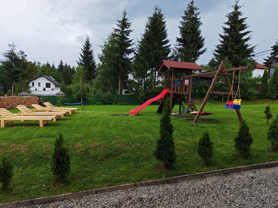 Aqualina Colibita - pe malul lacului Bed and Breakfast in Romania