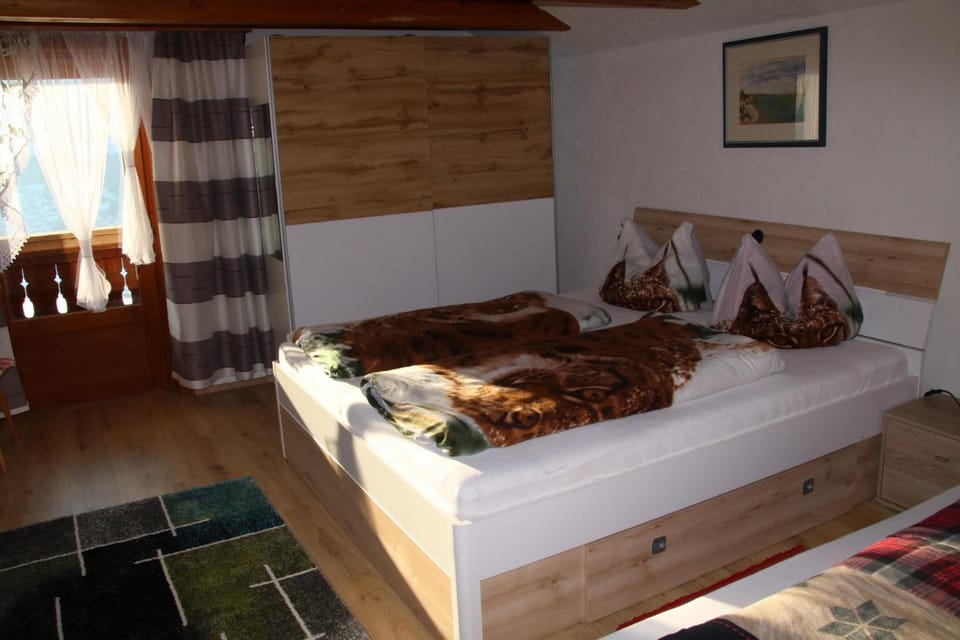 Apart Ponholz Farm Stay in Tyrol