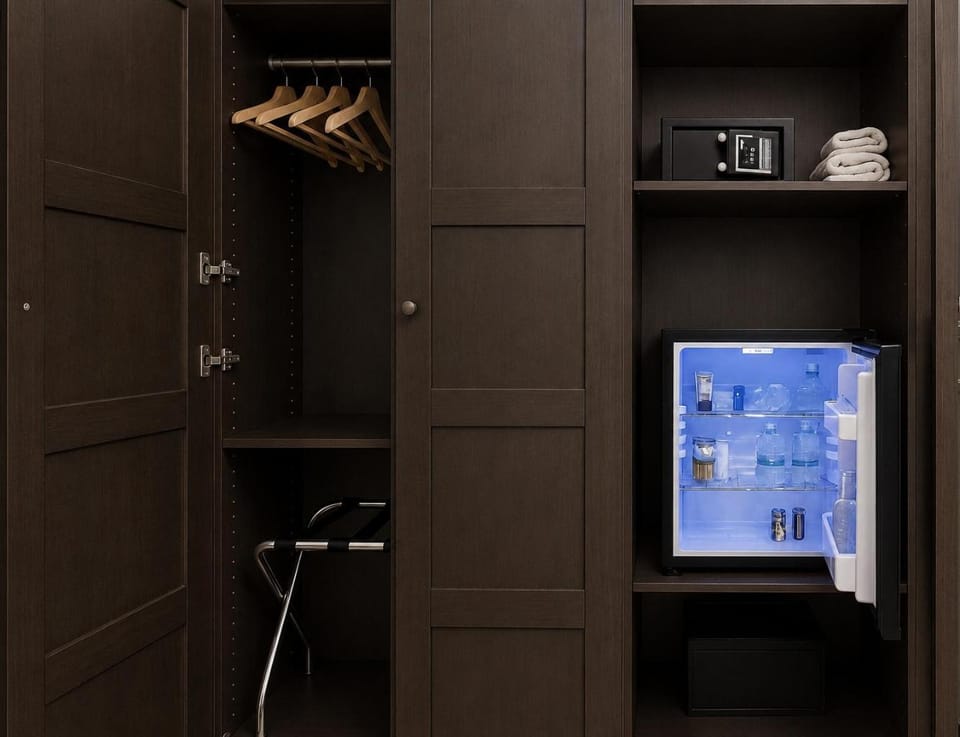 wardrobe