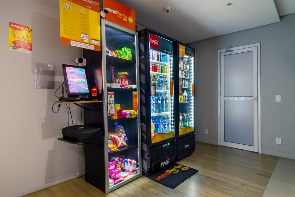 Supermarket/grocery shop, vending machine