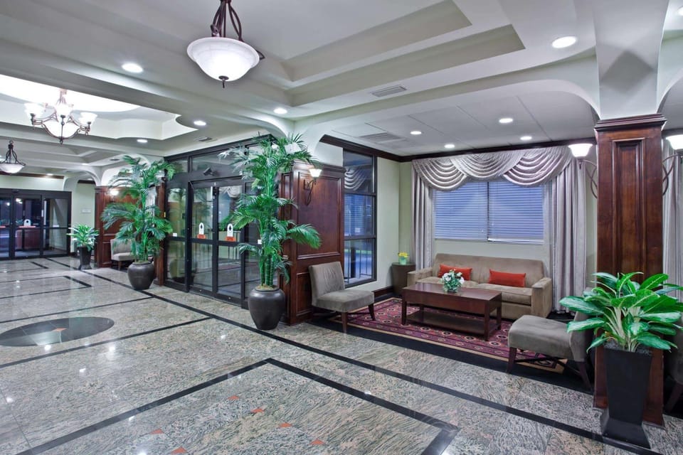 Lobby or reception, On site