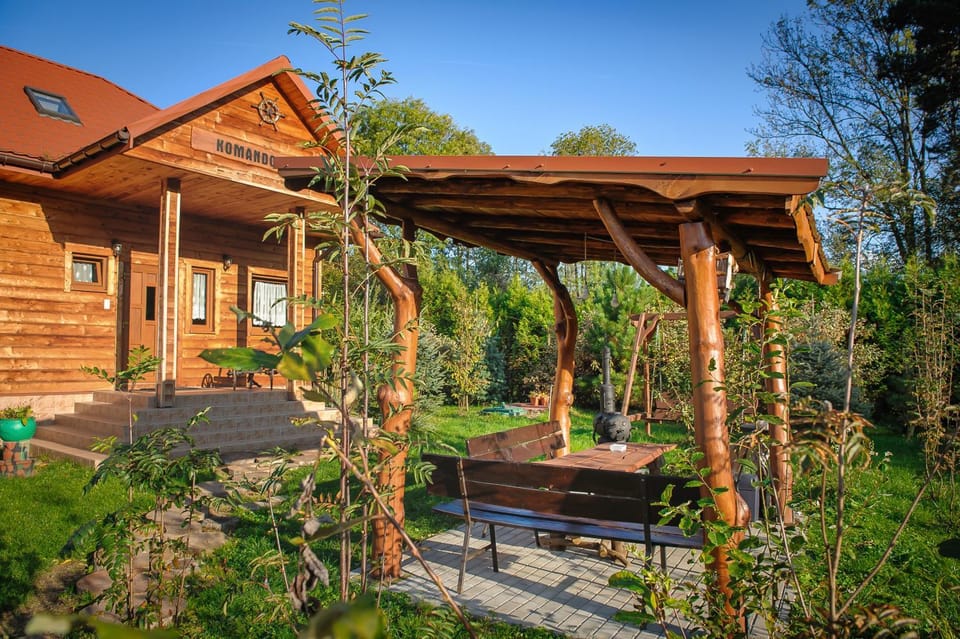 Komandorówka Nature lodge in Slovakia