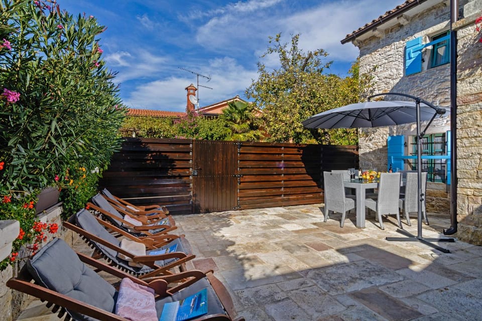 Erisa in Trošti (Haus für 6 Personen) House in Istria County