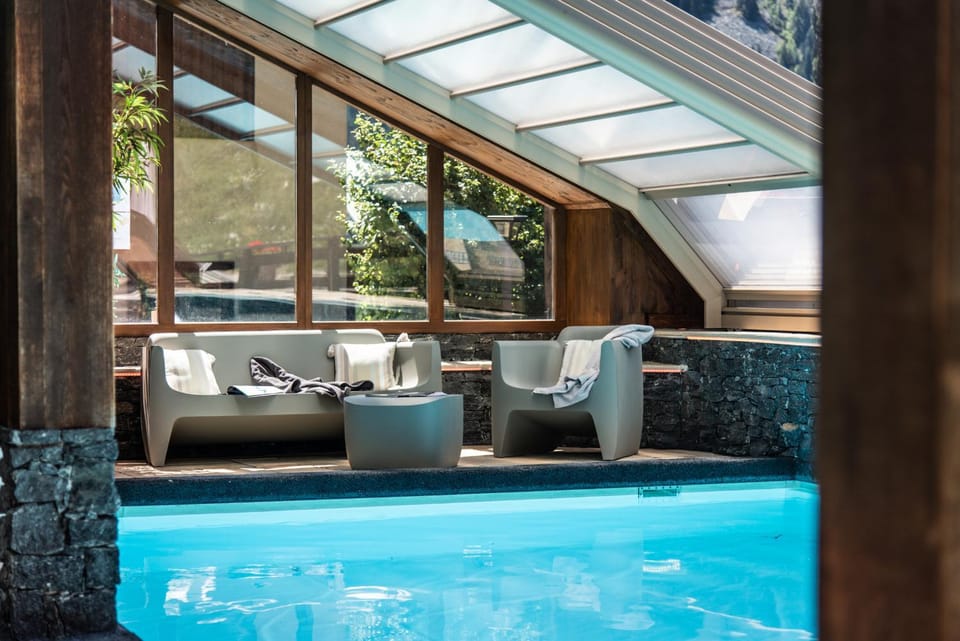 Patio, Swimming pool