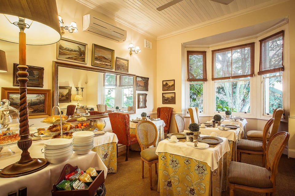 Food and drinks, Food, Buffet breakfast, air conditioner