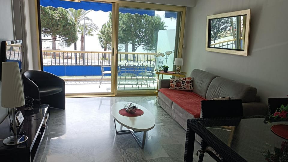Balcony/Terrace, Living room, Dining area