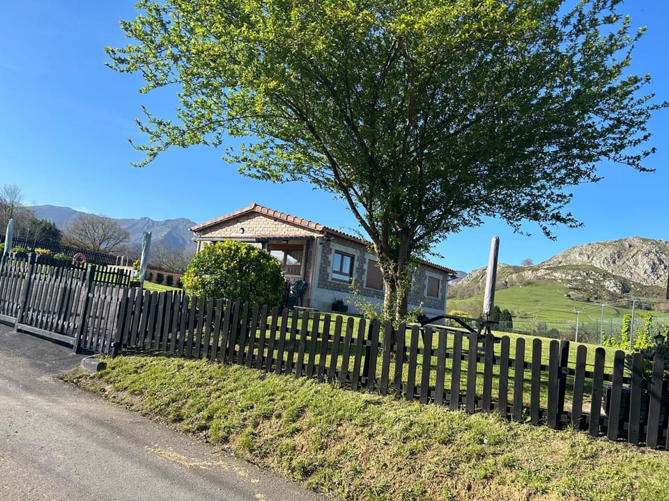 EL HOGARIN DE ARRIONDAS House in Asturias