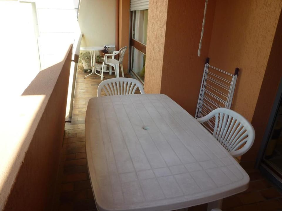 Arcachon: Appartement T2 avec Accès Direct à la Plage, Terrasse et Parking Privé - FR-1-474-59 Apartment in Arcachon