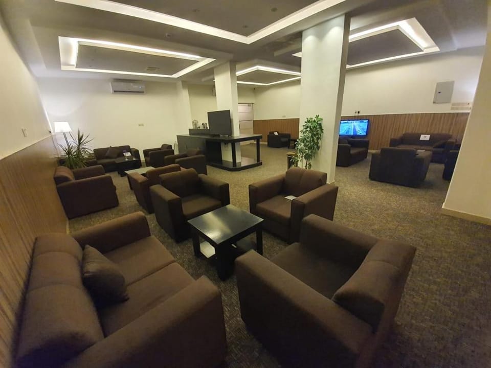 Communal lounge/ TV room