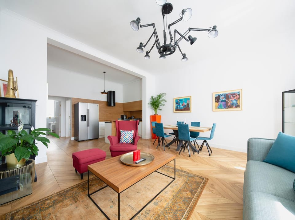 TCF Home - Big Apartment with Free Garage Apartment in Krakow
