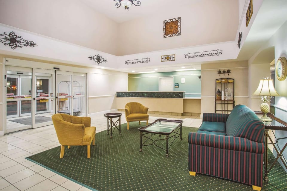 Lobby or reception, On site