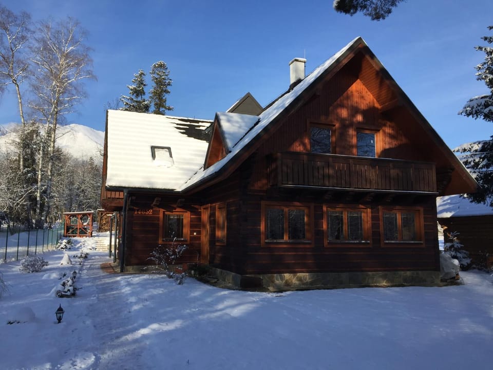 Property building, Winter