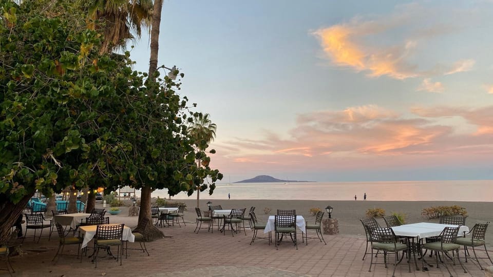 Restaurant/places to eat, Sunset