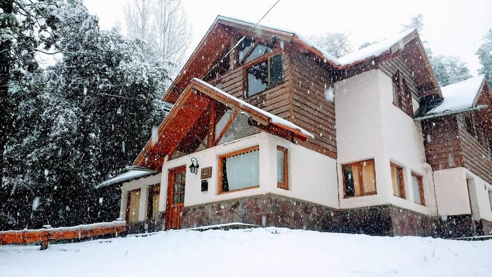 Property building, Day, Winter