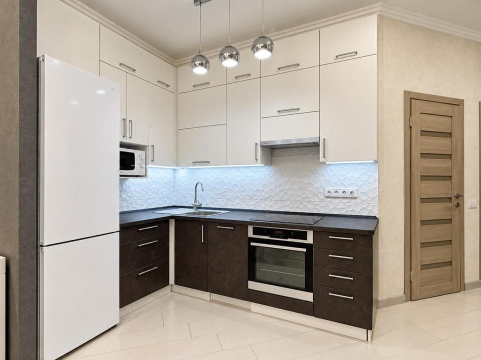 dishwasher, microwave, oven, stove, kitchen