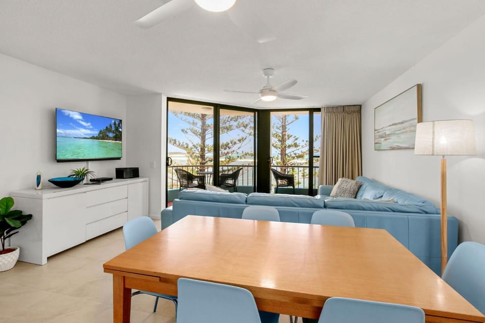 Eastbourne U6 80 Esplanade Golden Beach Apartment in Golden Beach