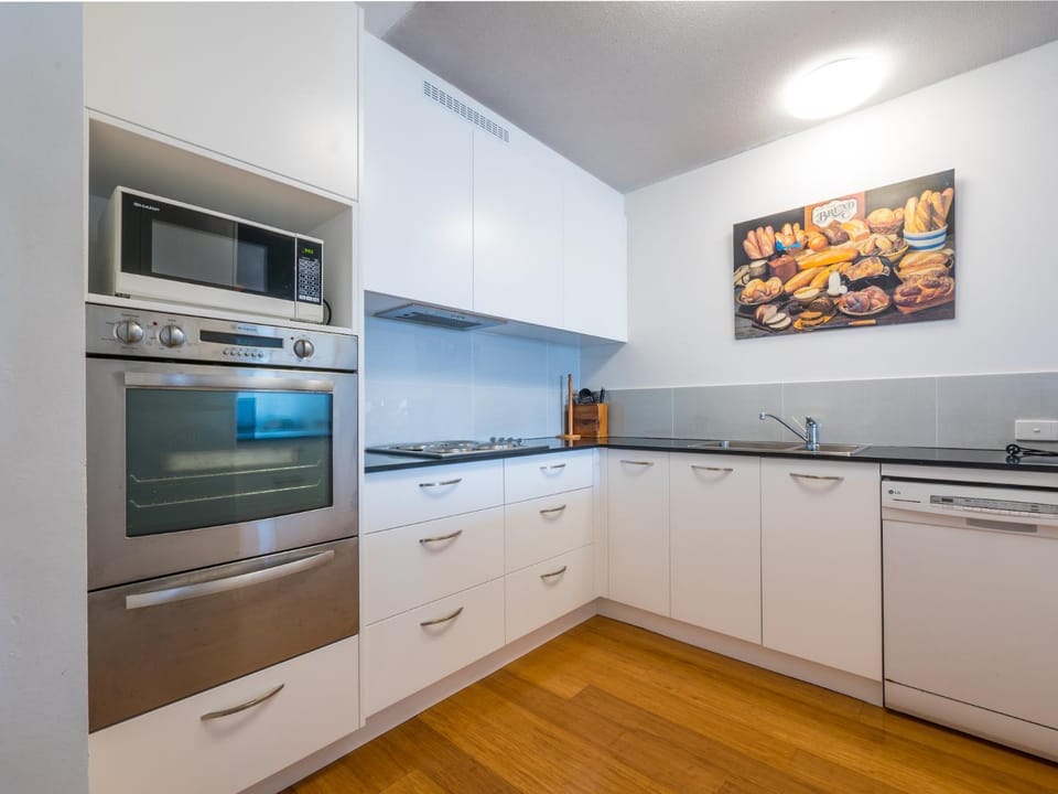 Seaspray U4 21 Warne Tce Apartment in Kings Beach