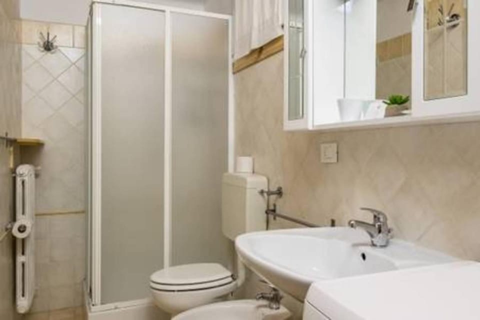 whouse suite apartment mirasole Apartment in Bologna