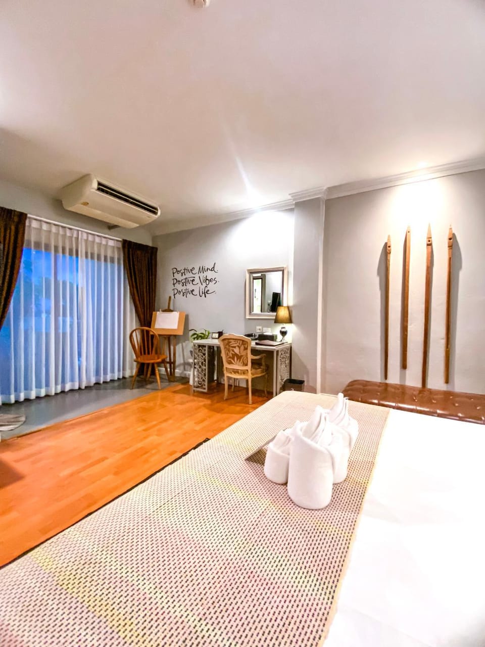 Seating area, Bedroom